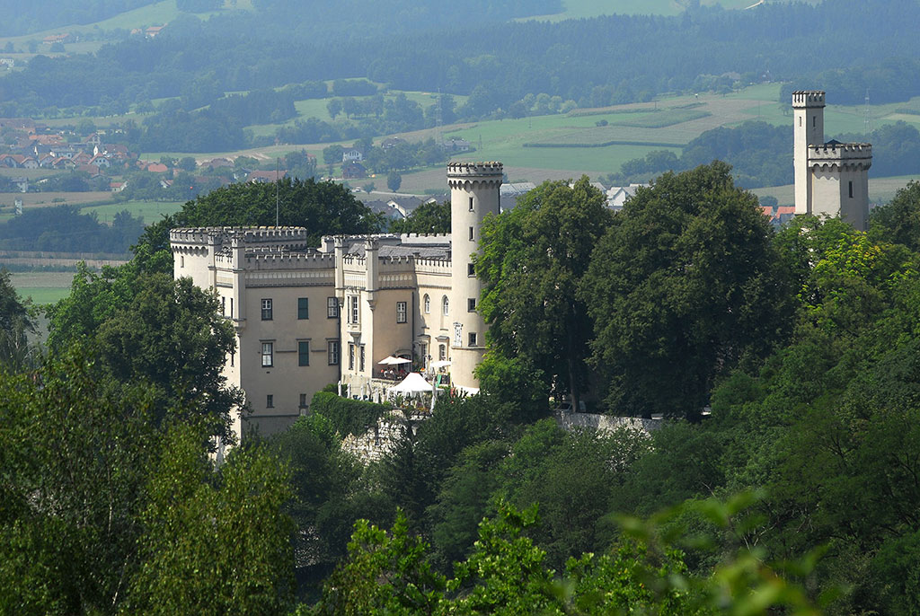 [Translate to english:] Schloss Wolfsberg