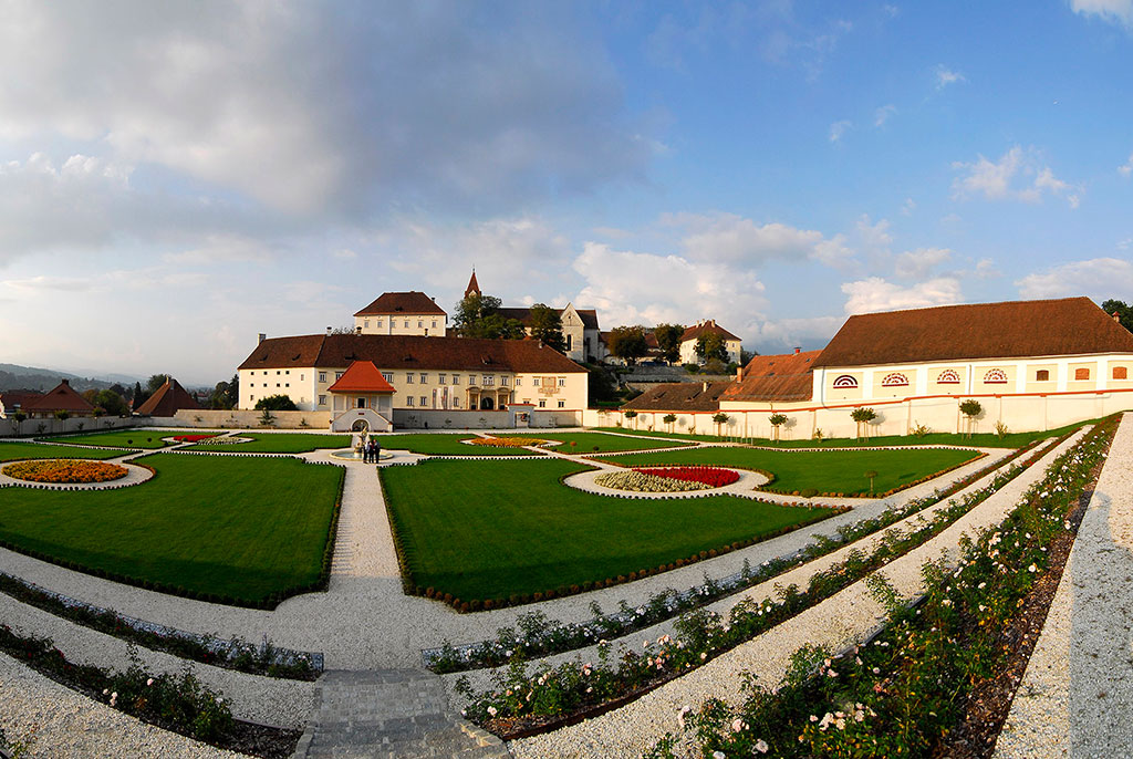 [Translate to english:] Benediktinerstift St.Paul